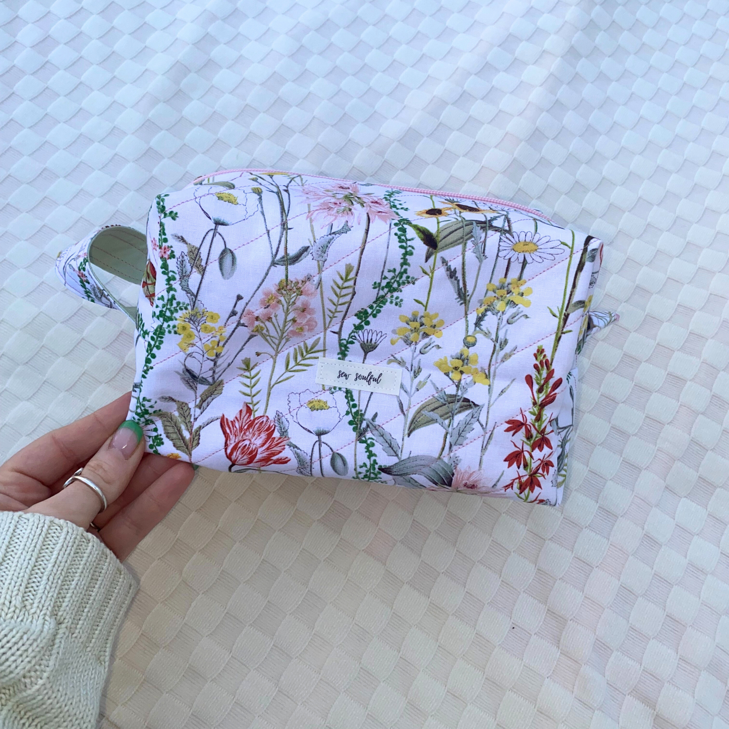 The Breeze Makeup Bag