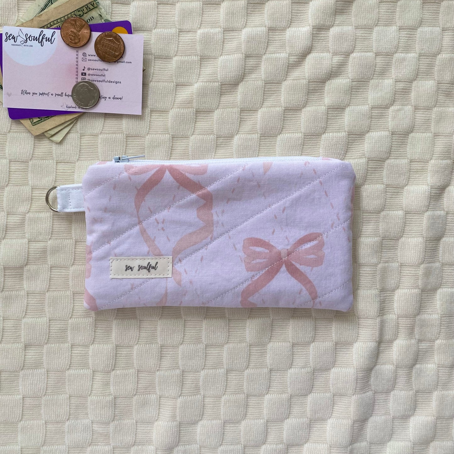 The Bow-Peep Small Wallet Keychain