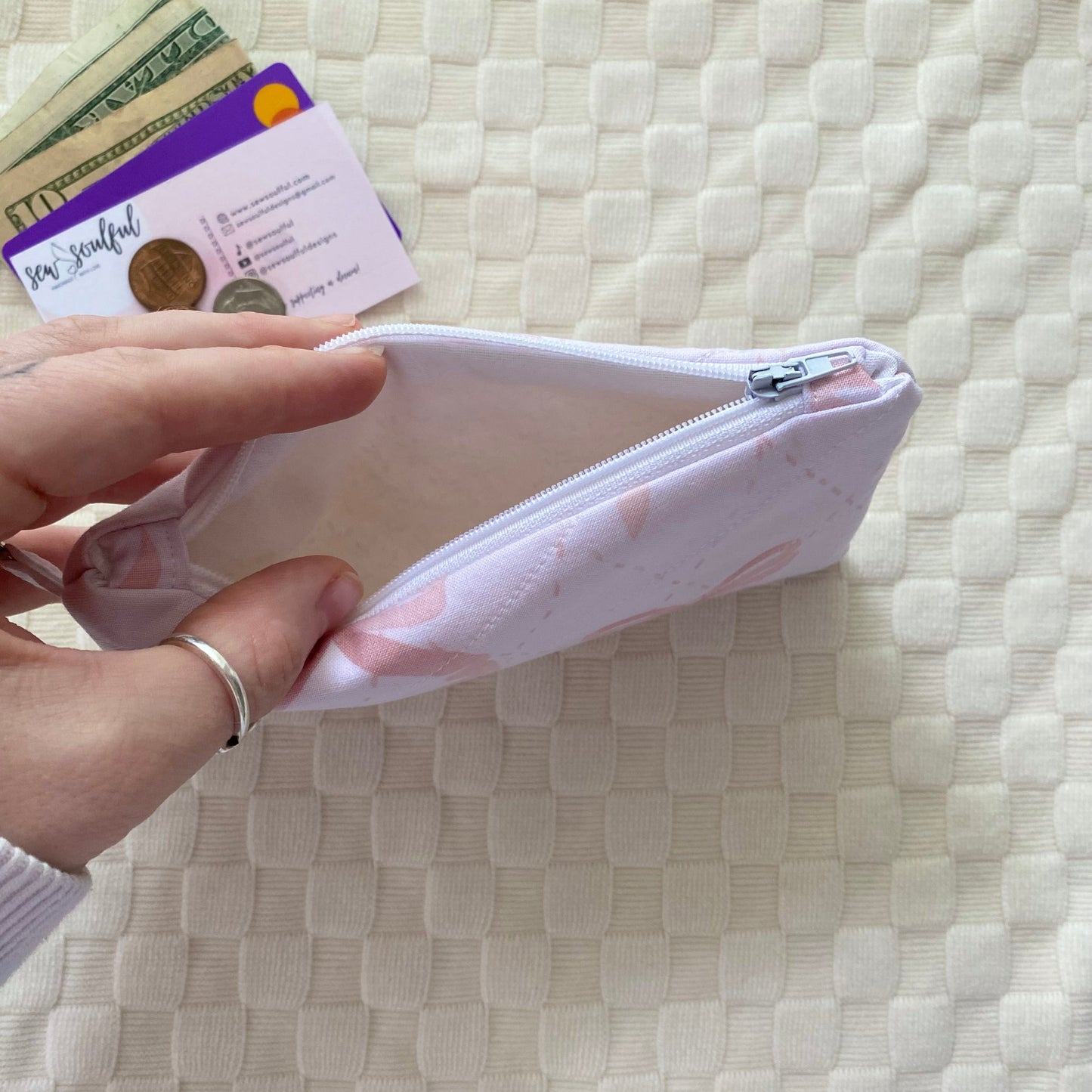 The Bow-Peep Small Wallet Keychain