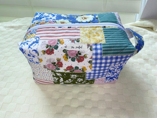 The Market Days Makeup Bag