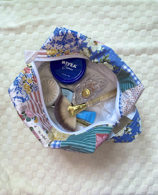 The Market Days Makeup Bag