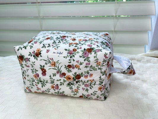 The Juniper Makeup Bag