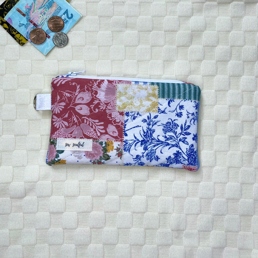 The Market Days Wallet Keychain